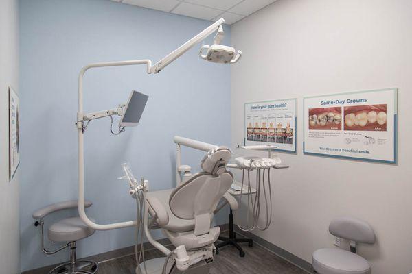 Same Day Crowns can be performed with the modern technology at Dentists of Henderson in Henderson, NV