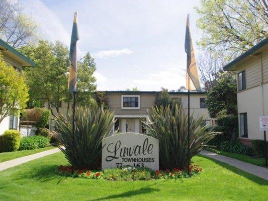 Welcome Home to Linvale Townhomes! In the HEART of Dwtn San Leandro!