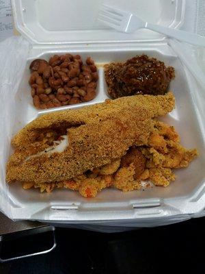 Foods good. Crawfish tails and fish...