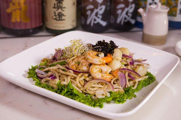 Seafood Yaki Udon