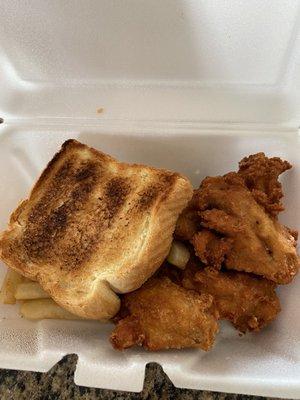 Wing ding special (fries and toast included)