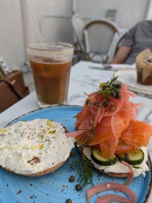 Lox toast