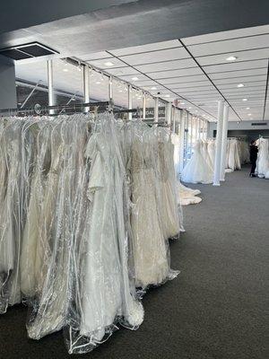 Lily's Bridal Outlet