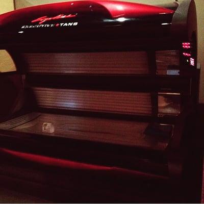 Best Bed! Best Tanning Salon In Kansas City! 64154 by Zona Rosa