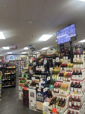 Lakeside Liquors