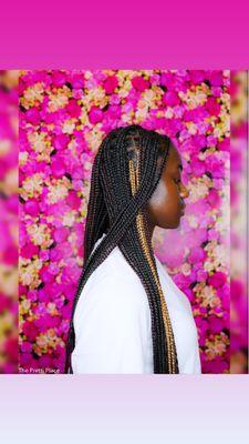 Knotless box braids size small waist length