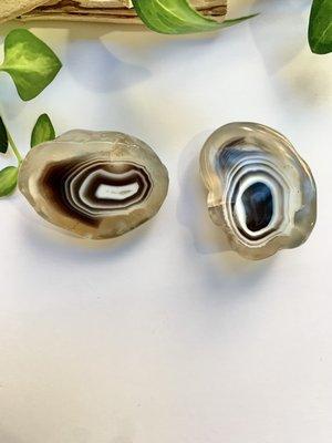 Polished agates