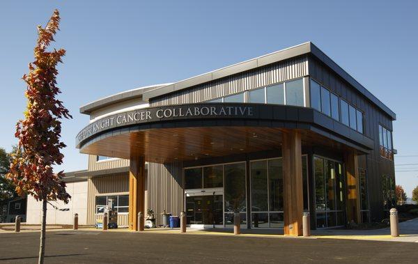 The CMH-OHSU Knight Cancer Collaborative opened in October 2017, providing comprehansive cancer care in the Lower Columbia Region.