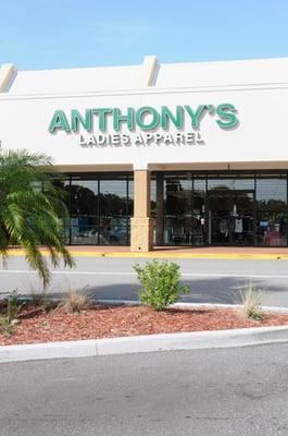 Anthony's Ladies Apparel Nokomis Store!