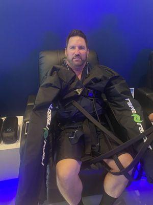 Compression treatment for hips and shoulders. These chairs are so comfortable and pressure was dialed in perfectly