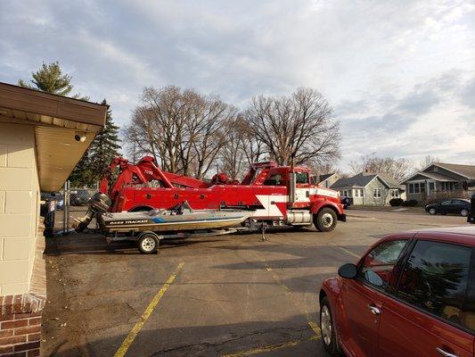 35 ton heavy duty towing wrecker