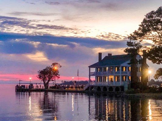 The "Water Street Stroll is a favorite with guest. Featured is Penelope Barker House Welcome Center. The Inn can host your event here!