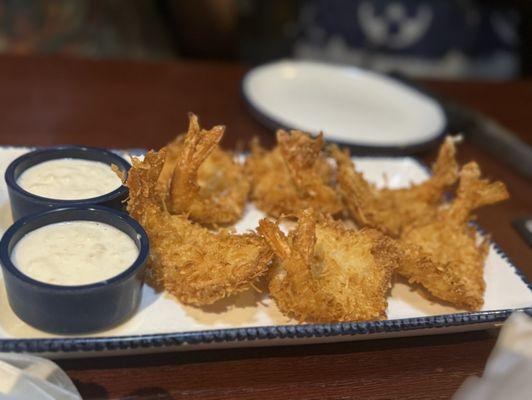 Parrot Isle Jumbo Coconut Shrimp Appetizer My favorite!!!