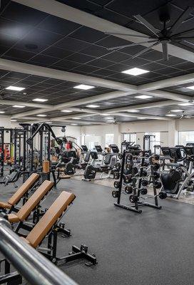 Brand new fitness center offering private training and group classes in Houston.