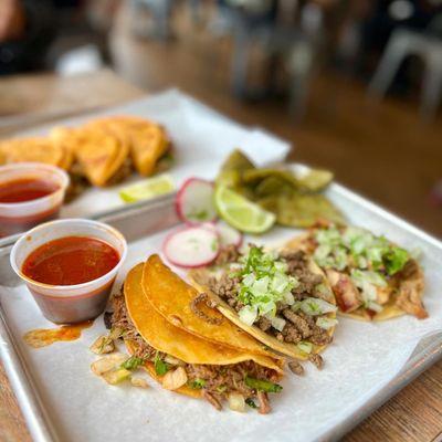 Birria Taco @colorful.eats