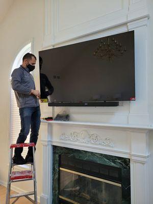 Tv mounting