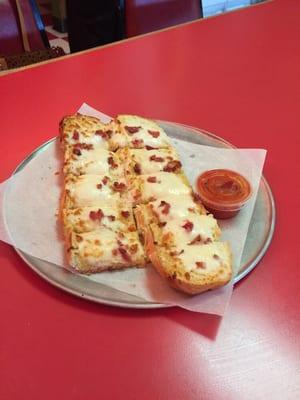 Bacon cheese garlic bread...yum yum!!