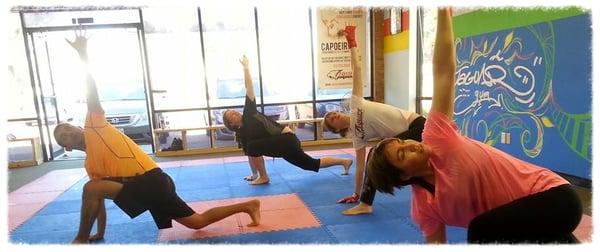 Brazil fit lite class, stretching at the end of class.