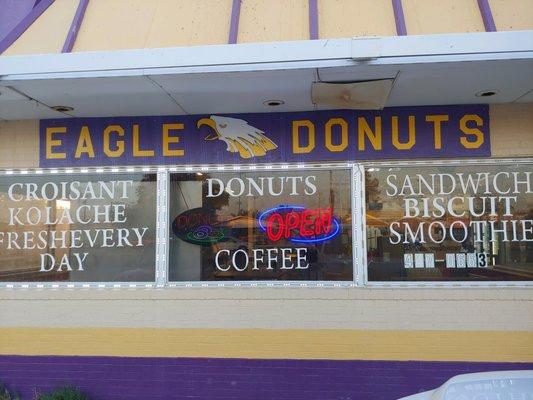 Eagle Donuts