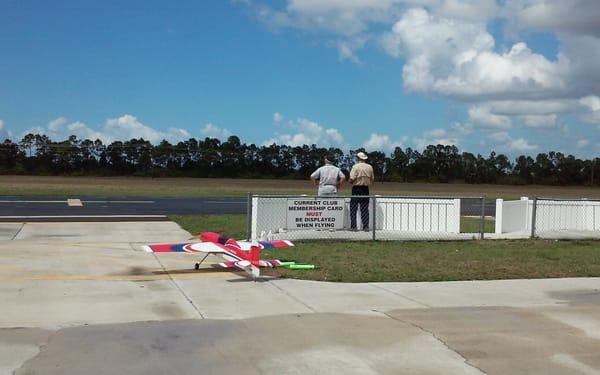 Flying remote control planes