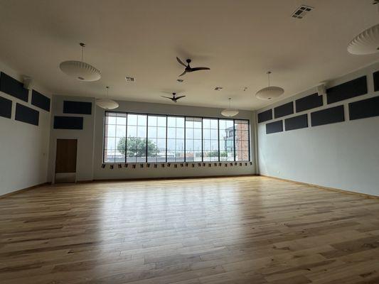 Class exercise room (yoga)