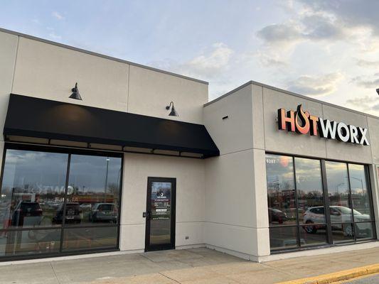 HOTWORX - Cedar Falls, IA