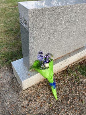 My father's headstone