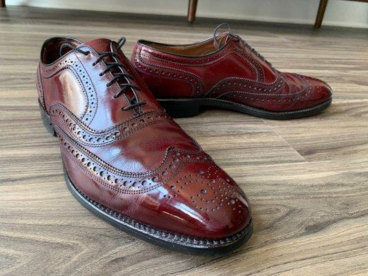 A mirror shine on Allen Edmonds McAllister wingtips, from the guys at Union Station Shoe Shine.