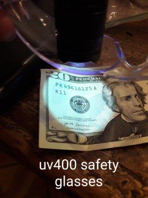 Notice how you cant see the uv strip with the uv400 treated safety glasses