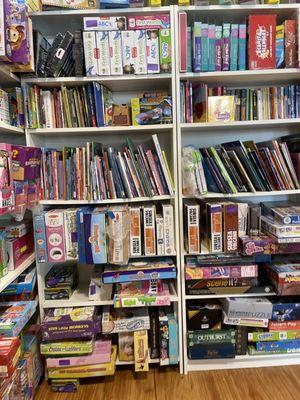 Kids books, puzzles, games