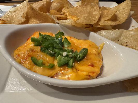 Pimento Cheese Dip & Chips