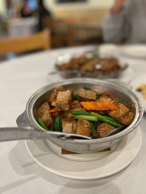 Pork belly tofu clay pot - @rayz