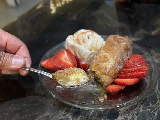 Fried Cheesecake close-up