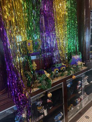 Entrance Mardi Gras decor