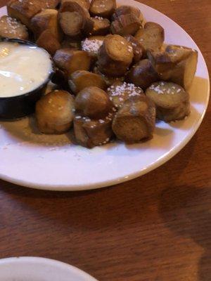 Pretzel bites with beer cheese