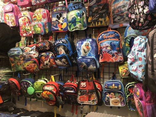 Disney backpacks : big sizes and pre-school size