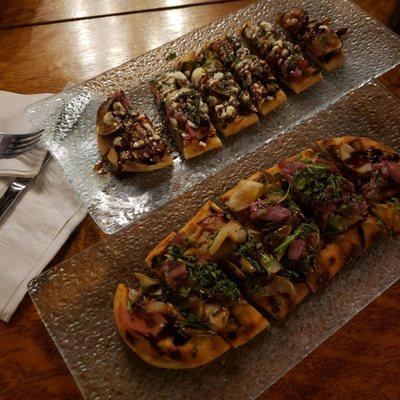 Our Pear & Prosciutto Flatbreads. You can clearly see the figs on the top one. If my friend was allergic to figs, it would've been bad.