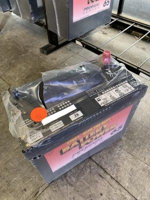 Toyota Prius 12v battery.