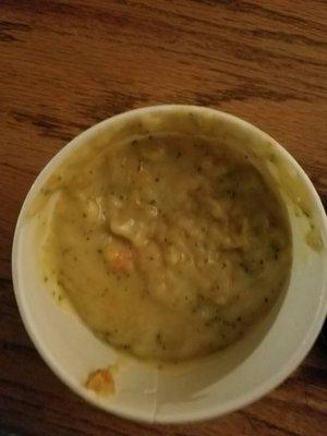 Paid for a full 8oz bowl of soup and received about 3oz