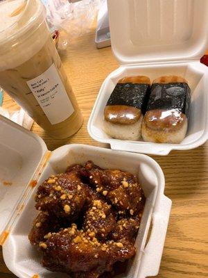 Spam Musubi and Korean Fried Chicken || IG: @misspiggyeats