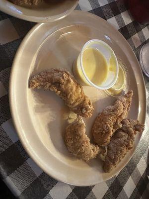 Cabin platter included your choice of two. I choose catfish strips and chicken nuggets in the above picture.