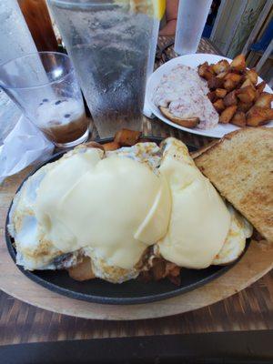 Meat lovers skillet