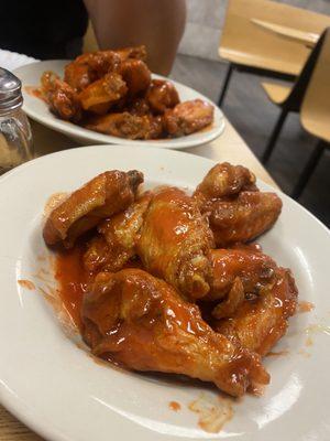 Chicken Wings (25 Pieces) hot honey