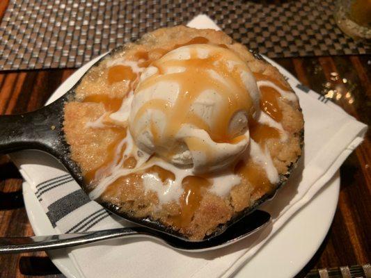 The apple cobbler dessert thing was fine-- but the ice cream was amazing