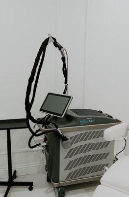 Laser hair removal machine