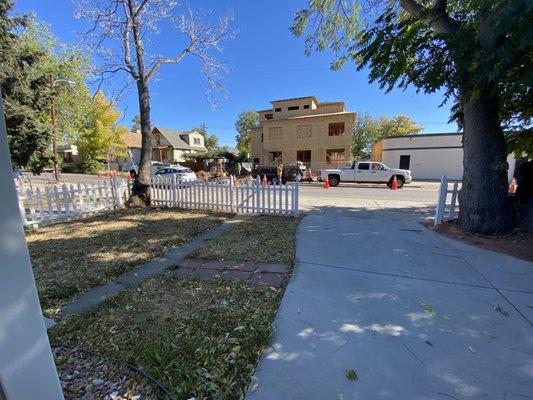 The tech claimed that the driveway was blocked and they couldn't get access to park. Not true.