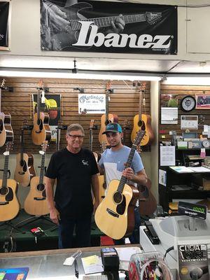 Happy customer with his new Martin!