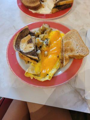 Cheddar and Mushroom Omlet