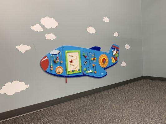 Fun wall airplane activity