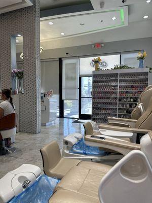 Grand Nails Lounge